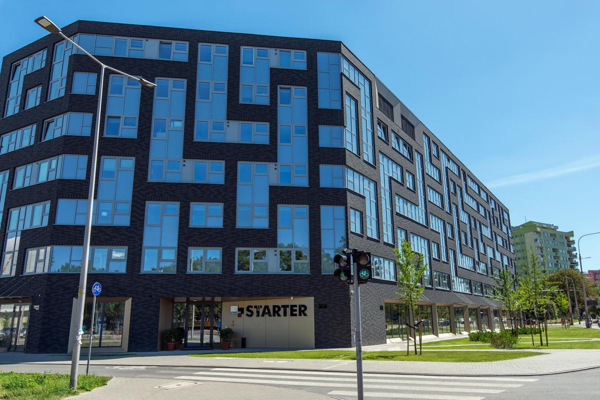 Starter III Aparthotel Wroclaw Bagian luar foto